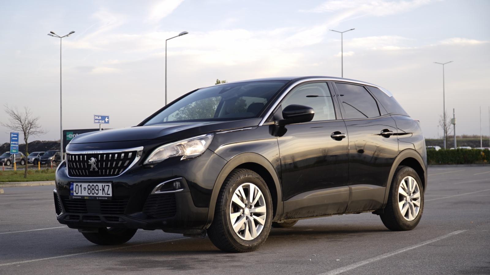 PEUGEOT 3008